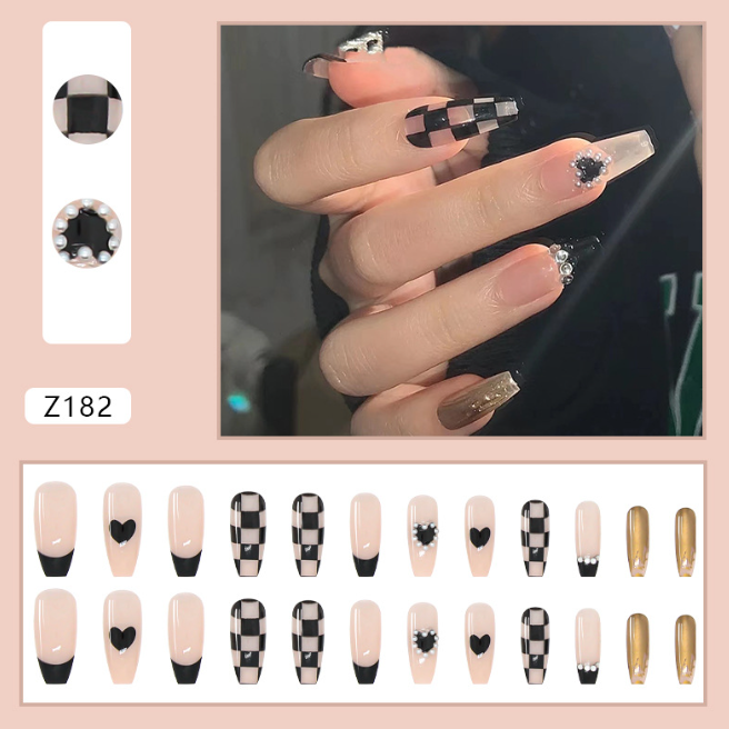 Black Checkerboard Love Manicure Fake Nails Set