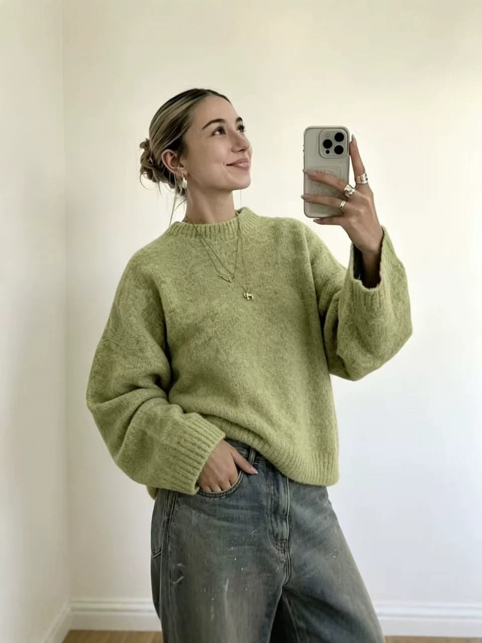 Womens Solid Color Knit Pullover
