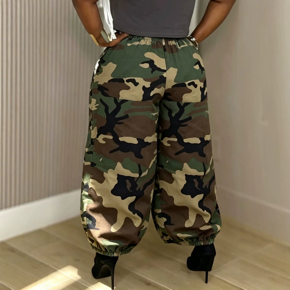 Camouflage Lantern sweat pants